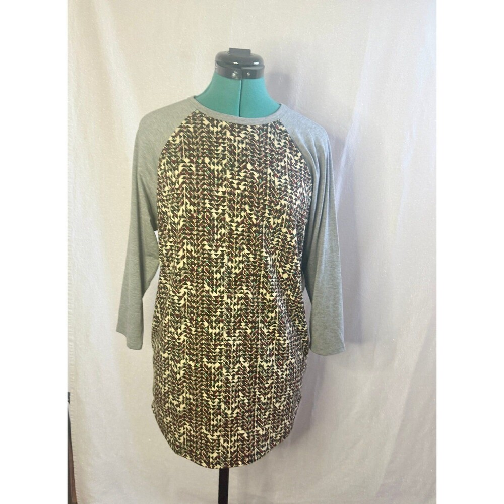 NWT Lularoe Randy top size medium. Brand new with tags.